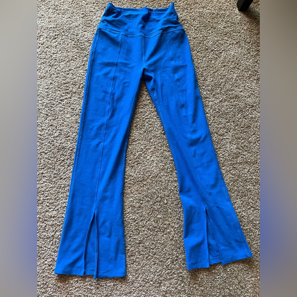 Beyond Yoga Flare Split Hem Spacedye legging